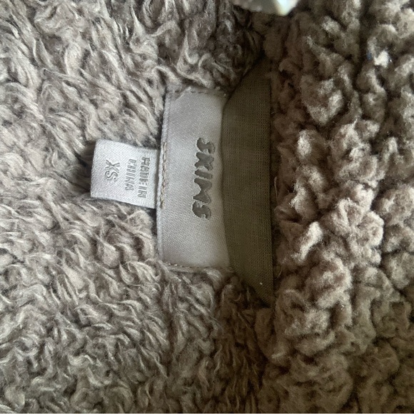 SKIMS Teddy Zip-Up Cropped Jacket | Size XS - Picture 4 of 14